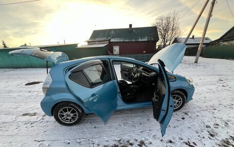 Toyota Aqua I, 2014 год, 1 100 000 рублей, 3 фотография