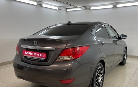 Hyundai Solaris II рестайлинг, 2011 год, 740 000 рублей, 4 фотография