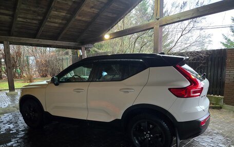 Volvo XC40 I, 2019 год, 2 600 000 рублей, 4 фотография