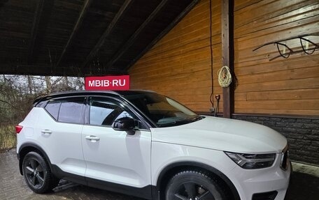Volvo XC40 I, 2019 год, 2 600 000 рублей, 3 фотография