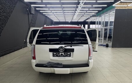 Cadillac Escalade III, 2008 год, 1 500 000 рублей, 3 фотография