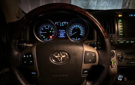 Toyota Land Cruiser 200, 2008 год, 2 949 000 рублей, 7 фотография