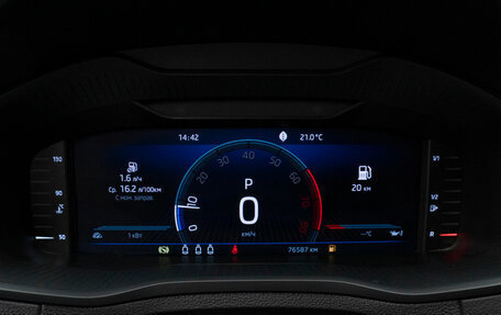 Skoda Karoq I, 2021 год, 2 870 000 рублей, 13 фотография