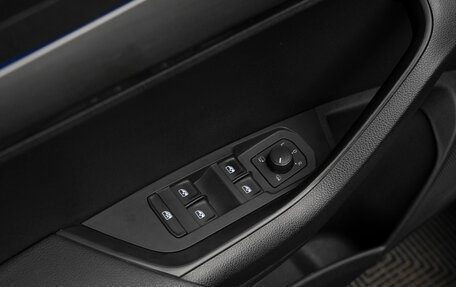 Skoda Karoq I, 2021 год, 2 870 000 рублей, 21 фотография