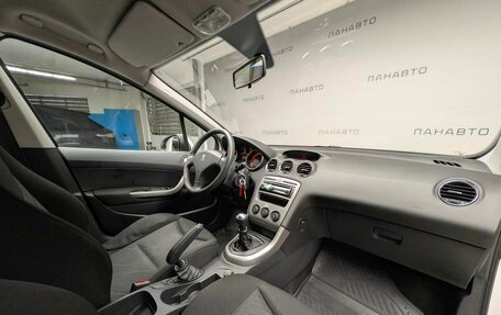 Peugeot 308 II, 2011 год, 497 000 рублей, 11 фотография