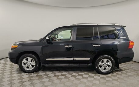 Toyota Land Cruiser 200, 2014 год, 4 085 000 рублей, 8 фотография