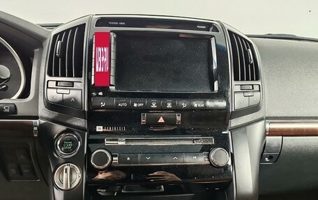 Toyota Land Cruiser 200, 2014 год, 4 085 000 рублей, 15 фотография