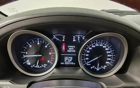 Toyota Land Cruiser 200, 2014 год, 4 085 000 рублей, 13 фотография