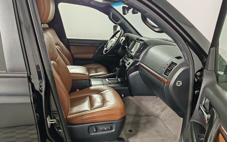 Toyota Land Cruiser 200, 2014 год, 4 085 000 рублей, 20 фотография