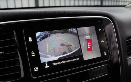 Mitsubishi Outlander III рестайлинг 3, 2019 год, 2 375 000 рублей, 14 фотография