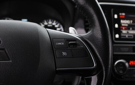 Mitsubishi Outlander III рестайлинг 3, 2019 год, 2 375 000 рублей, 19 фотография