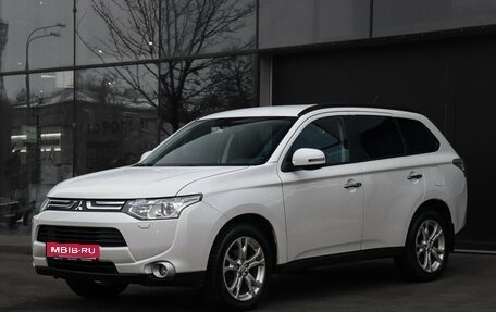 Mitsubishi Outlander III рестайлинг 3, 2012 год, 1 495 000 рублей, 1 фотография