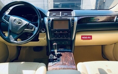 Toyota Camry, 2015 год, 2 100 000 рублей, 6 фотография