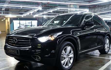 Infiniti FX II, 2012 год, 1 990 000 рублей, 2 фотография