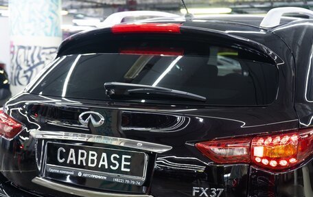 Infiniti FX II, 2012 год, 1 990 000 рублей, 9 фотография