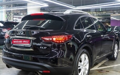 Infiniti FX II, 2012 год, 1 990 000 рублей, 8 фотография