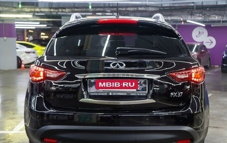 Infiniti FX II, 2012 год, 1 990 000 рублей, 6 фотография