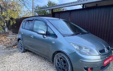 Mitsubishi Colt VI рестайлинг, 2003 год, 325 000 рублей, 2 фотография