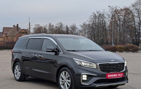 KIA Carnival III, 2019 год, 3 200 000 рублей, 3 фотография