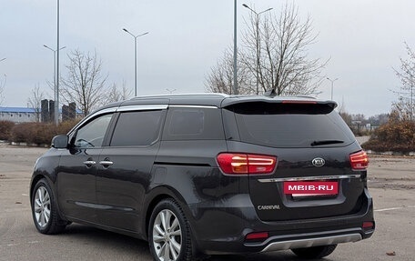 KIA Carnival III, 2019 год, 3 200 000 рублей, 4 фотография
