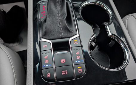 KIA Carnival III, 2019 год, 3 200 000 рублей, 18 фотография