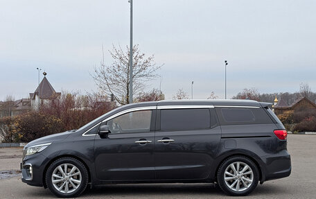 KIA Carnival III, 2019 год, 3 200 000 рублей, 6 фотография