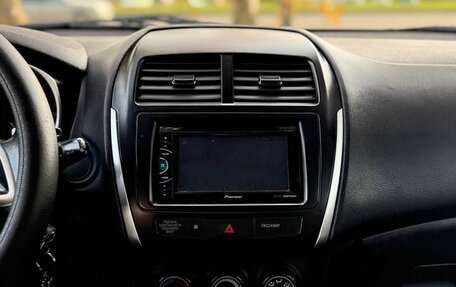 Mitsubishi ASX I рестайлинг, 2013 год, 1 000 000 рублей, 16 фотография