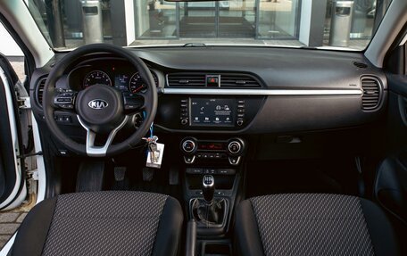 KIA Rio IV, 2019 год, 1 195 000 рублей, 16 фотография