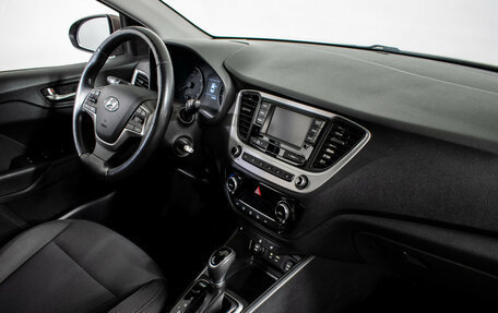 Hyundai Solaris II рестайлинг, 2017 год, 1 340 000 рублей, 10 фотография