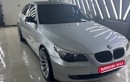 BMW 5 серия, 2009 год, 1 270 000 рублей, 2 фотография