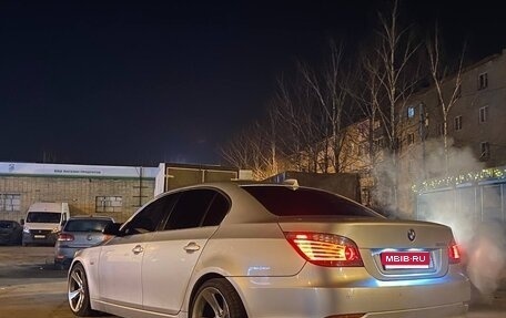 BMW 5 серия, 2009 год, 1 270 000 рублей, 12 фотография