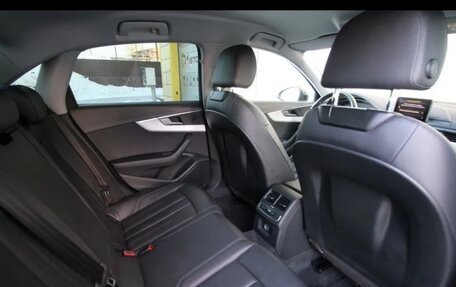 Audi A4, 2018 год, 1 650 000 рублей, 15 фотография