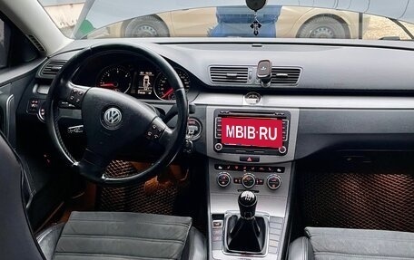 Volkswagen Passat B6, 2007 год, 810 000 рублей, 4 фотография