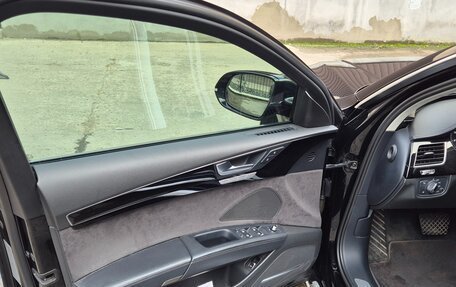 Audi A8, 2016 год, 2 500 000 рублей, 18 фотография