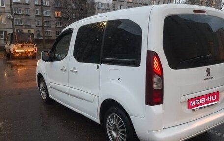 Peugeot Partner II рестайлинг 2, 2014 год, 620 000 рублей, 4 фотография