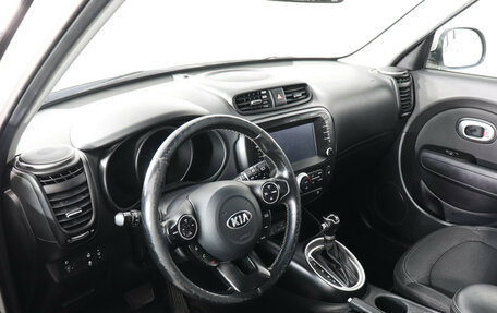 KIA Soul II рестайлинг, 2017 год, 1 547 000 рублей, 9 фотография