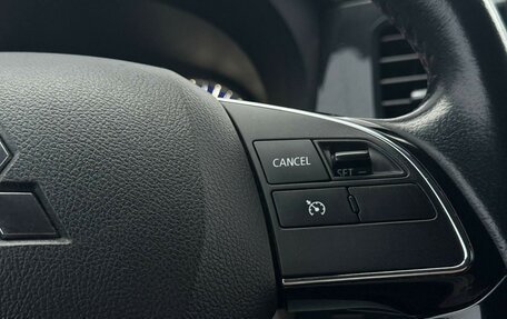 Mitsubishi Outlander III рестайлинг 3, 2017 год, 1 980 000 рублей, 17 фотография