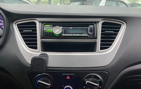 Hyundai Solaris II рестайлинг, 2019 год, 800 000 рублей, 12 фотография