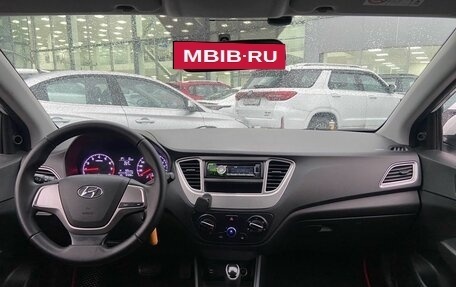 Hyundai Solaris II рестайлинг, 2019 год, 800 000 рублей, 11 фотография