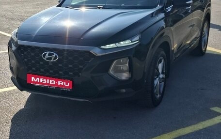 Hyundai Santa Fe IV, 2018 год, 2 900 000 рублей, 2 фотография