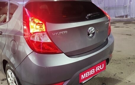 Hyundai Solaris II рестайлинг, 2012 год, 650 000 рублей, 2 фотография