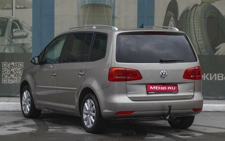 Volkswagen Touran III, 2013 год, 1 119 000 рублей, 2 фотография