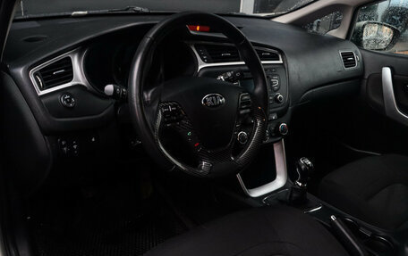 KIA cee'd III, 2015 год, 977 000 рублей, 11 фотография