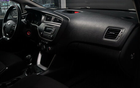 KIA cee'd III, 2015 год, 977 000 рублей, 9 фотография