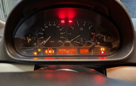 BMW 3 серия, 2003 год, 450 000 рублей, 18 фотография