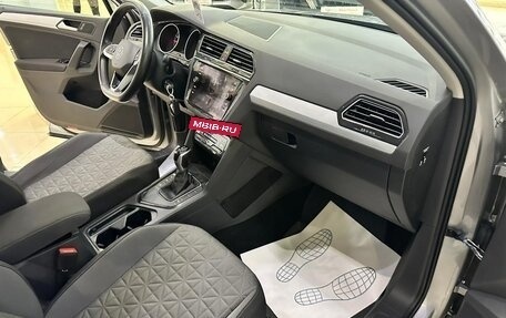 Volkswagen Tiguan II, 2021 год, 2 599 000 рублей, 7 фотография