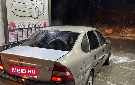 Opel Vectra B рестайлинг, 1997 год, 140 000 рублей, 3 фотография