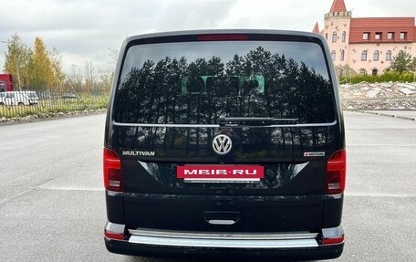 Volkswagen Multivan T6 рестайлинг, 2020 год, 4 799 000 рублей, 6 фотография