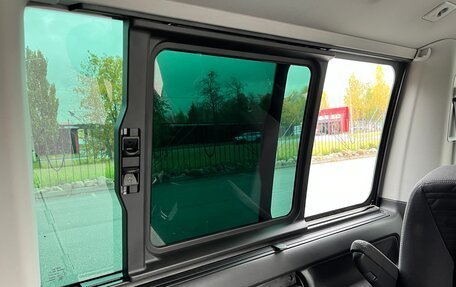 Volkswagen Multivan T6 рестайлинг, 2020 год, 4 799 000 рублей, 21 фотография