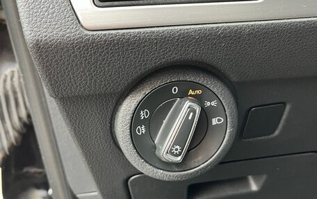 Volkswagen Multivan T6 рестайлинг, 2020 год, 4 799 000 рублей, 33 фотография